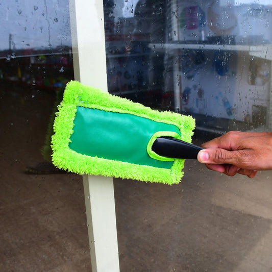 Large Car Cleaning Microfiber Duster for scratch-free exterior and interior detailing.