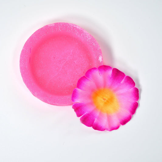 Wonder Fresh Floral Air Freshener Block with attractive flower design for bathrooms.